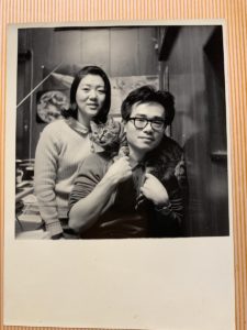 button-only@2x ESggSAdUYAERLNR